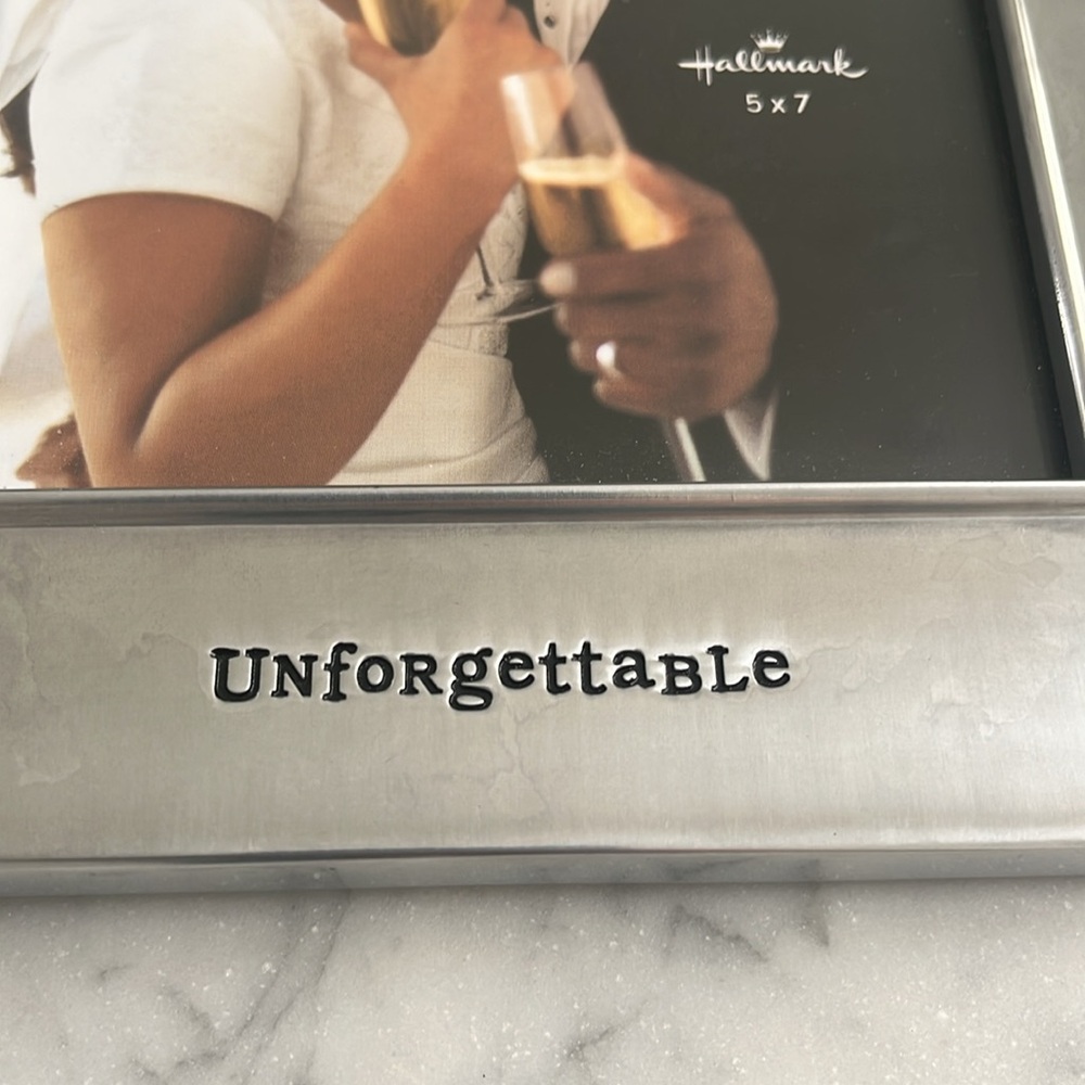 Hallmark Silver Photo Frame - Picture 4 of 7